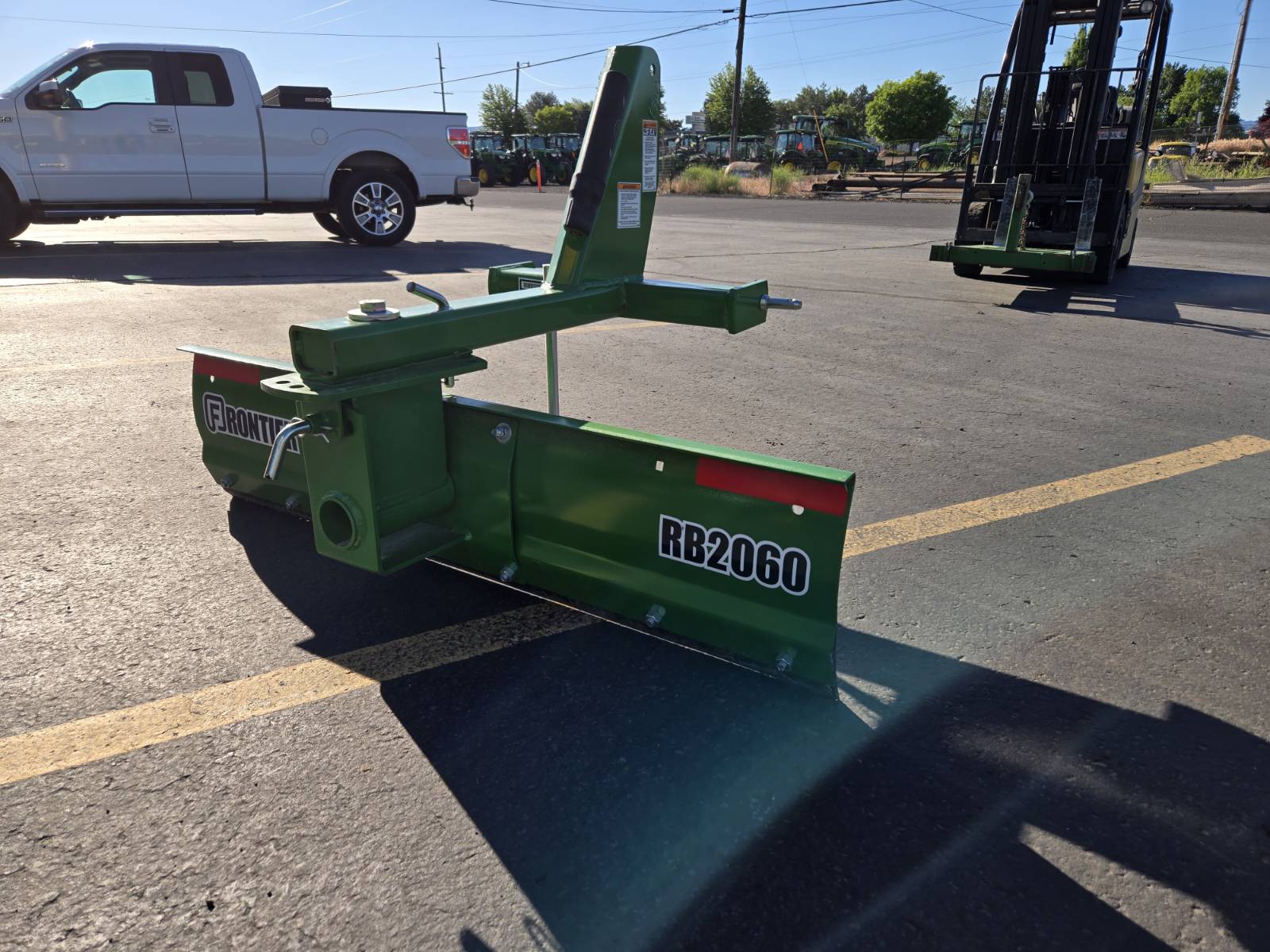 2022 Frontier RB2060