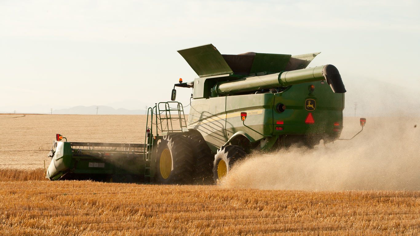 John Deere 730D