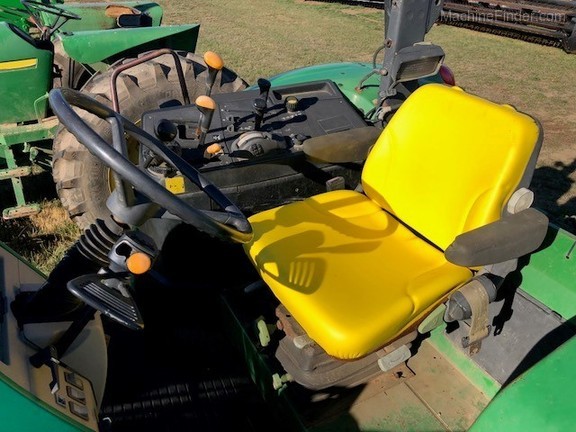 2004 John Deere 6420