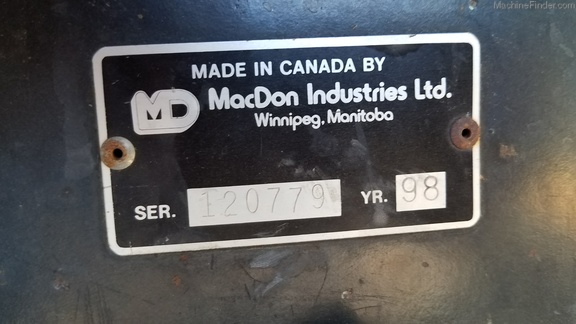 1998 Macdon 2930