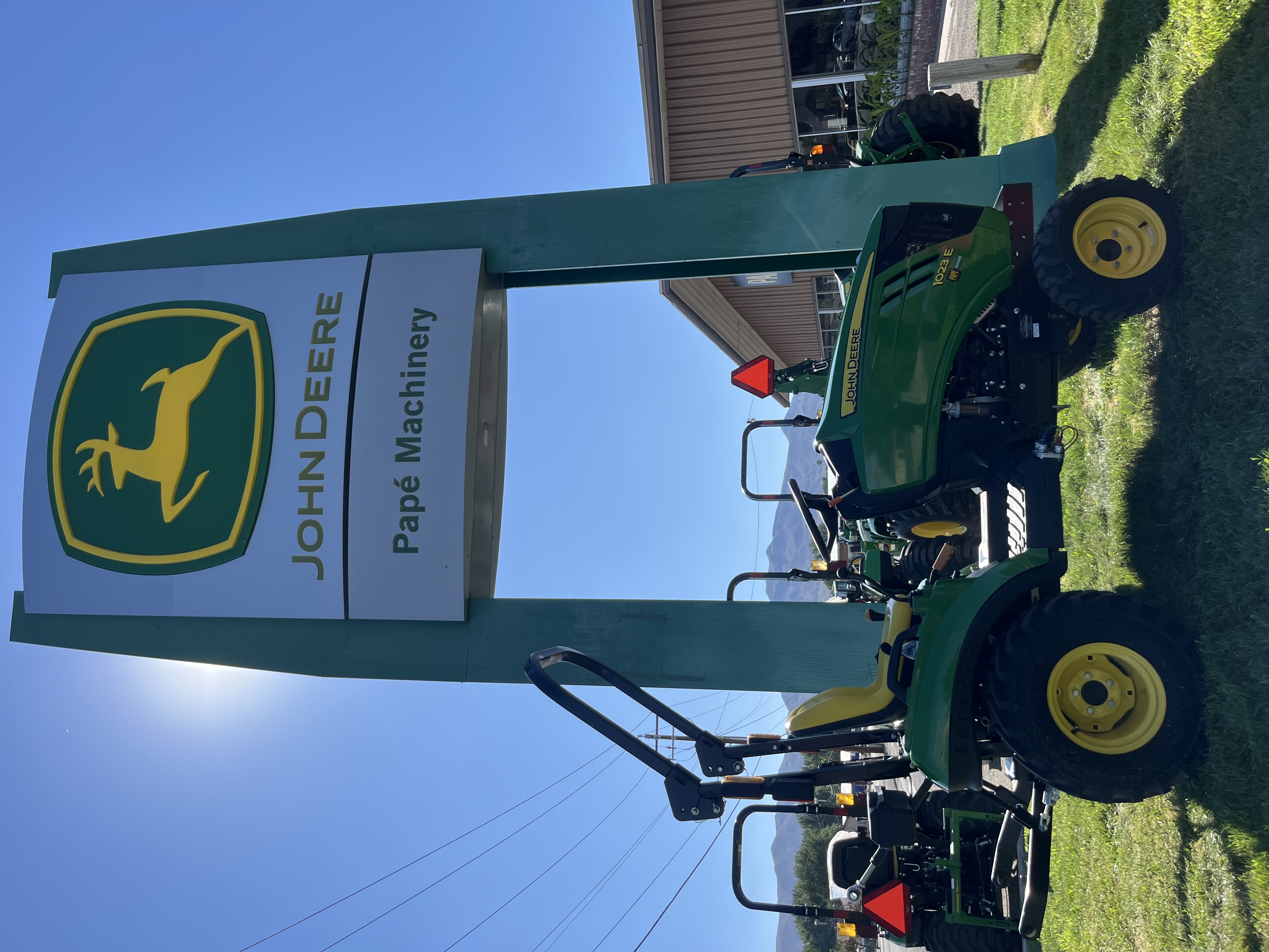 2024 John Deere 1023E