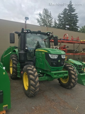 2016 John Deere 6110R