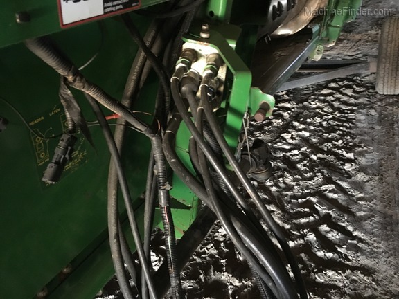 John Deere 0635