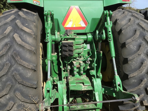 1995 John Deere 8300