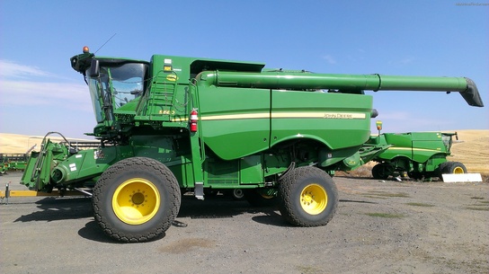 2013 John Deere S680