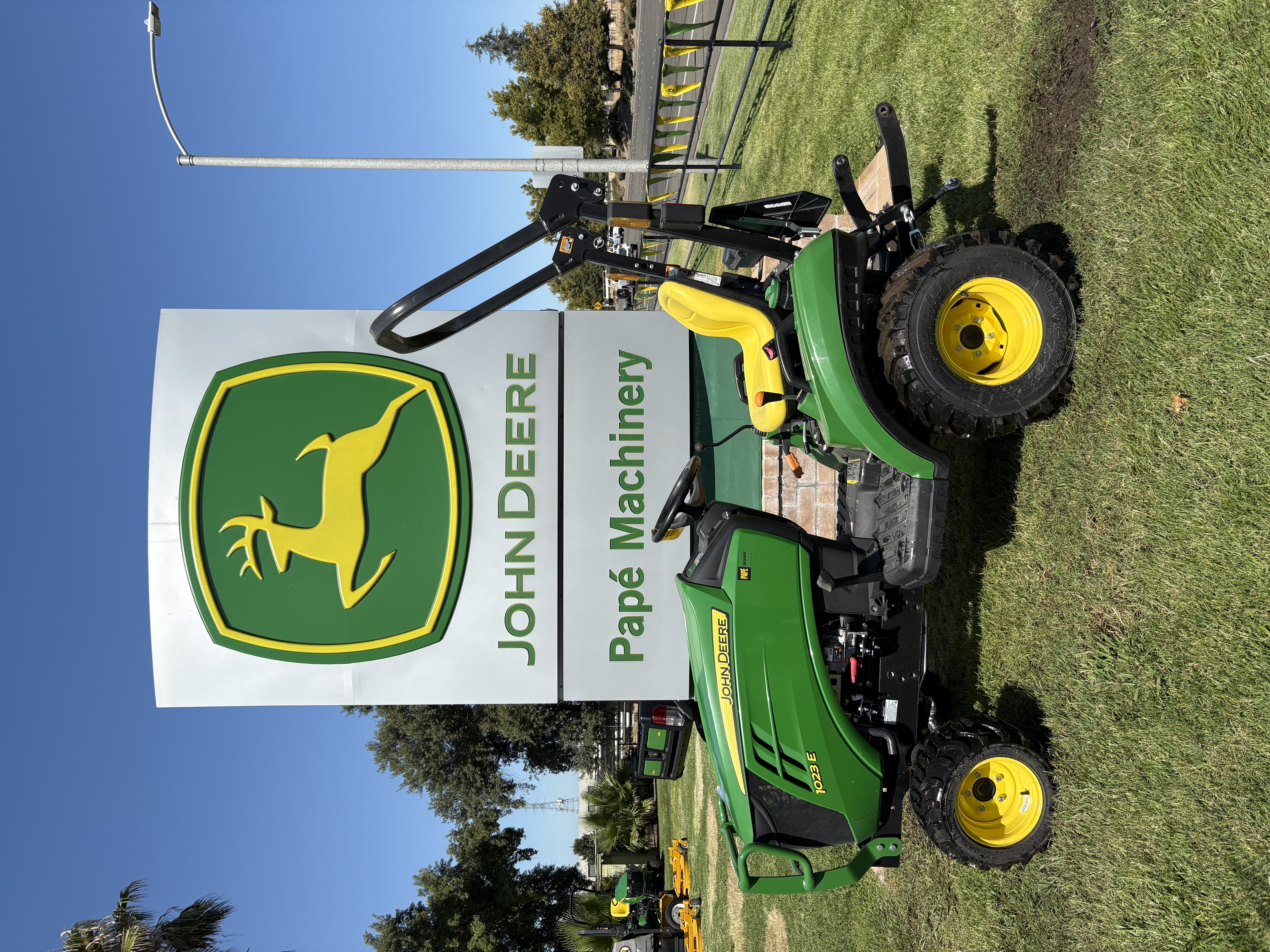2023 John Deere 1023E