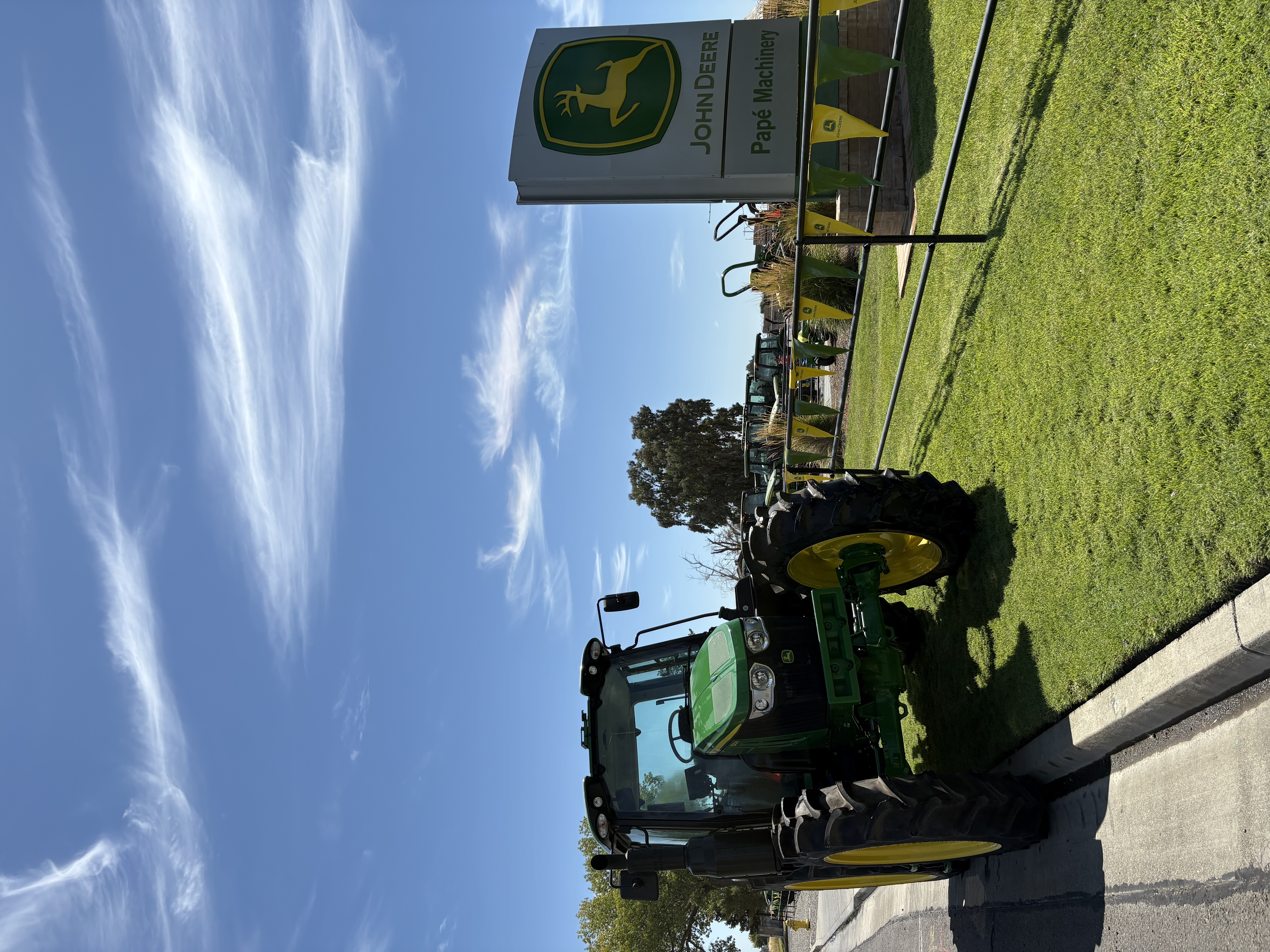 2023 John Deere 6120M