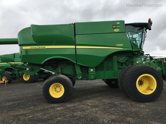 2013 John Deere S680