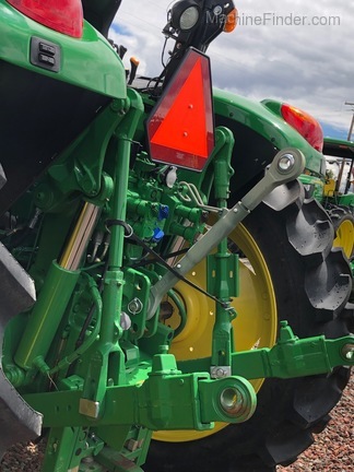 2017 John Deere 6130M
