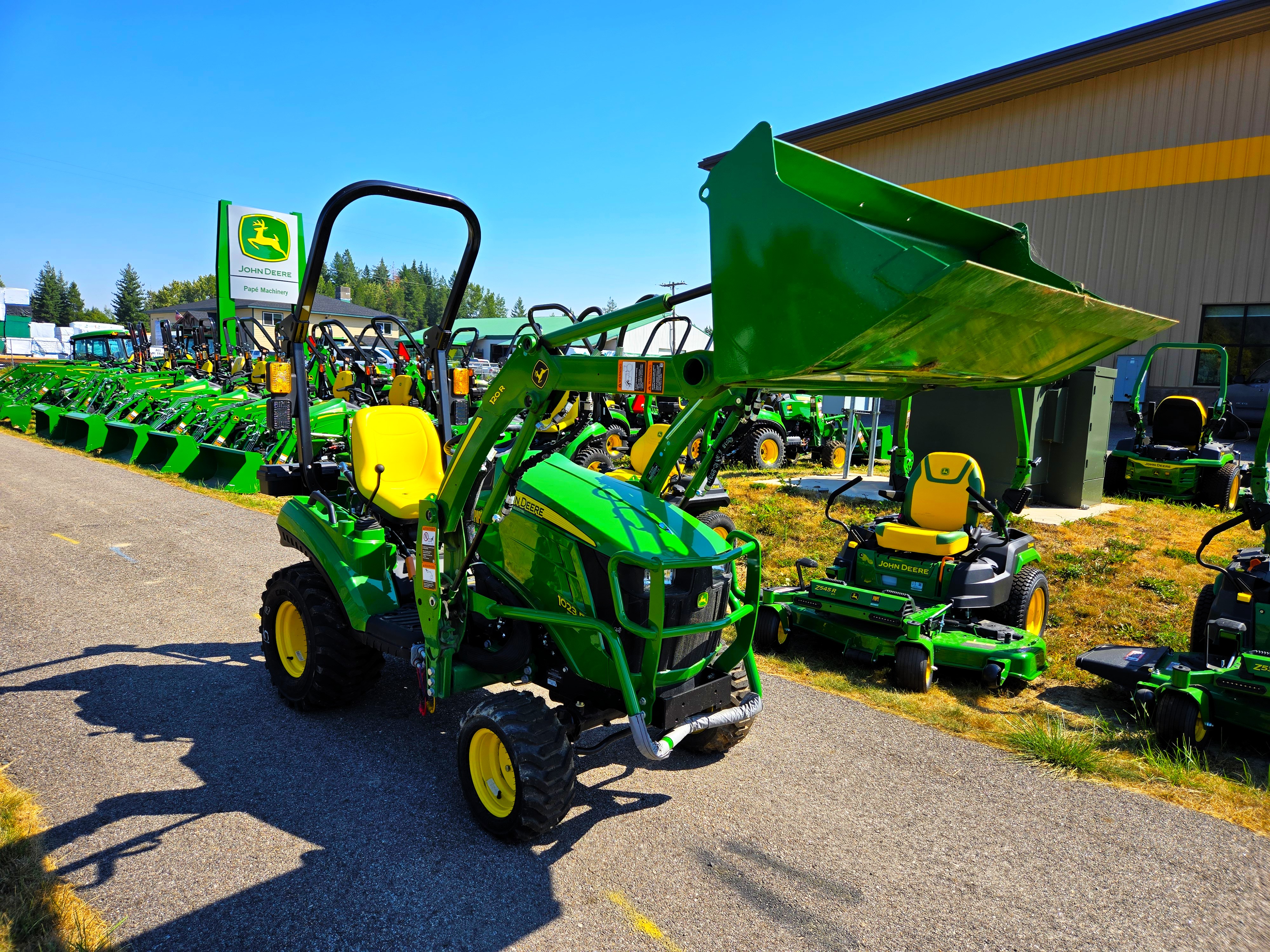 2024 John Deere 1023E