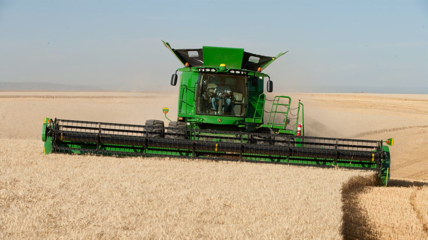 John Deere 735D