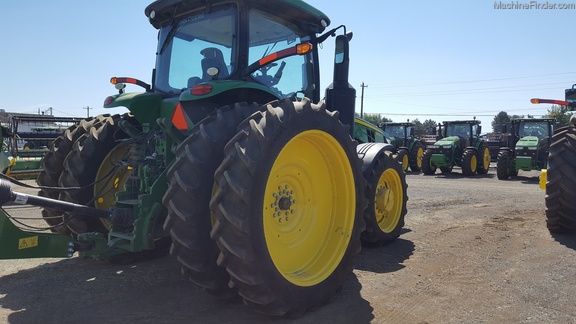 2015 John Deere 8320R