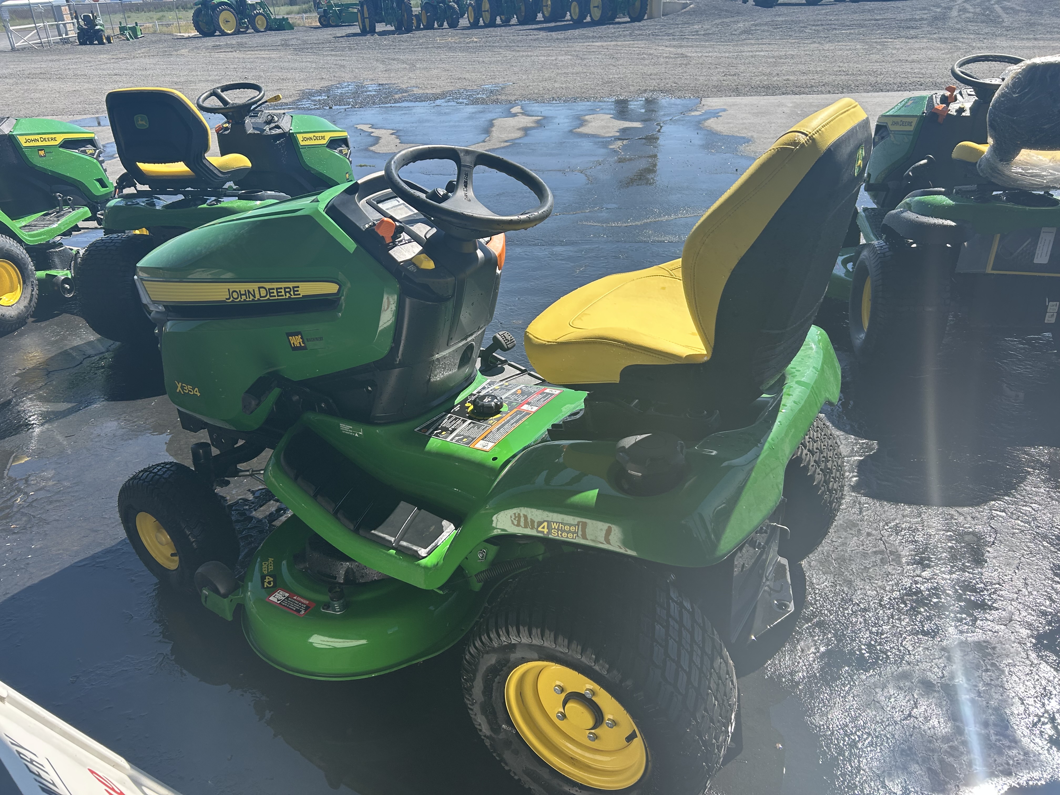 2024 John Deere X354