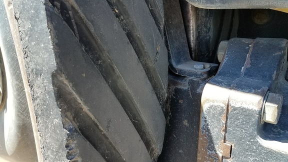2004 Caterpillar MT765