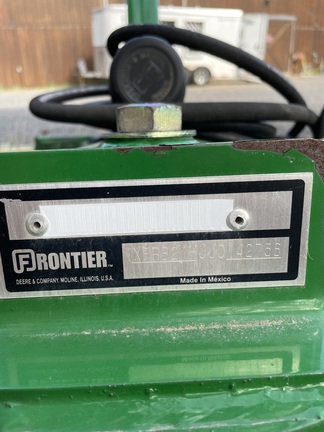 2018 John Deere RB2196