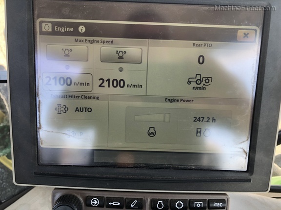 2018 John Deere 6195R