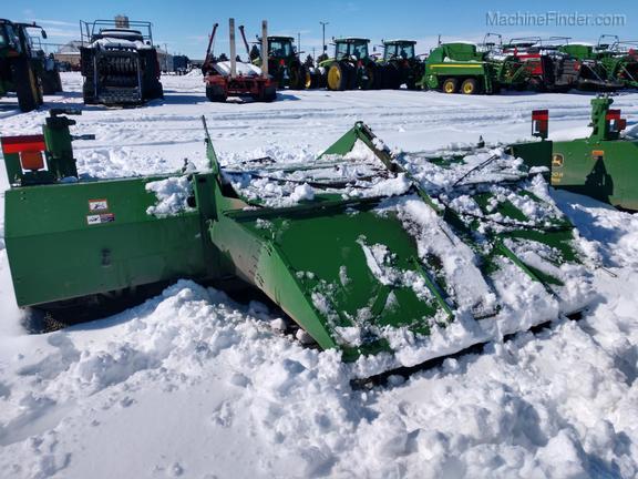 2016 John Deere W260