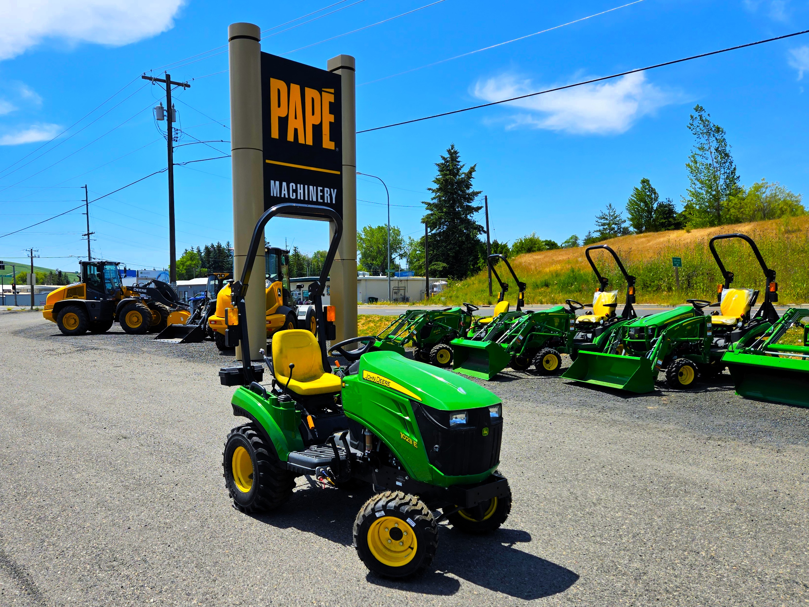 2024 John Deere 1023E