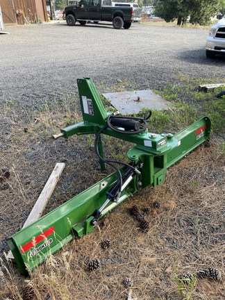 2018 John Deere RB2196