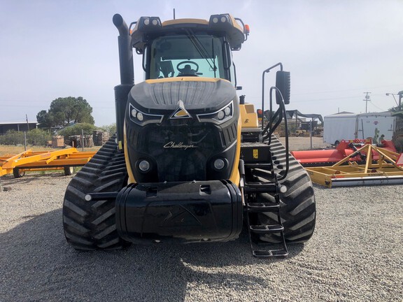2019 Challenger MT738