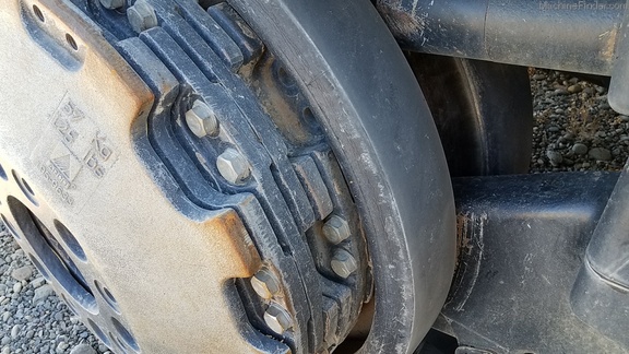 2004 Caterpillar MT765