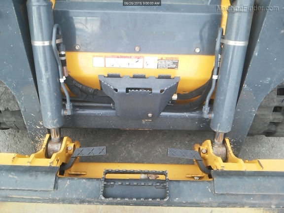 2017 John Deere 317G