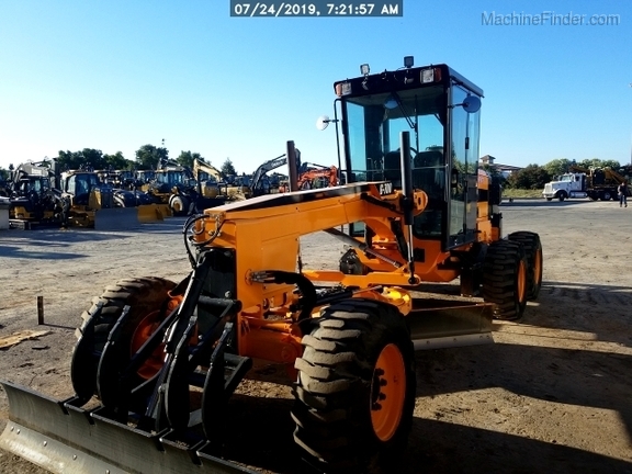 2018 Leeboy G700