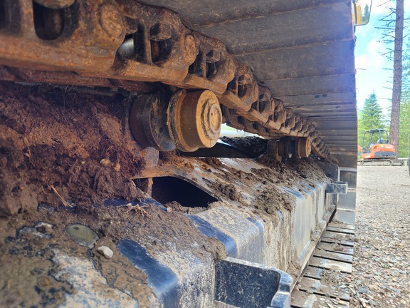 2023 John Deere 245P