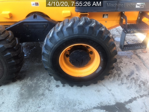 2016 Leeboy G700