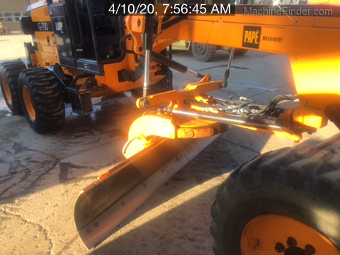 2016 Leeboy G700