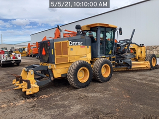 2017 John Deere 672GP