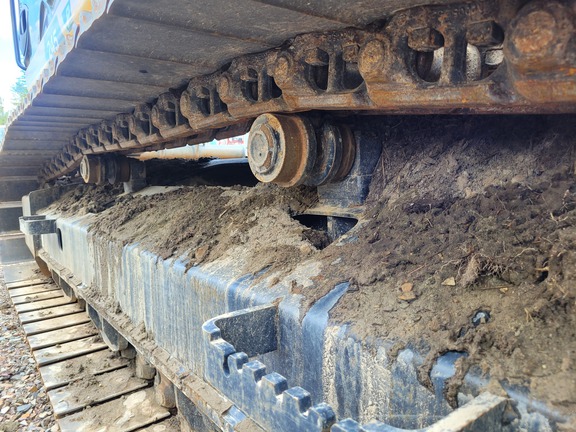 2023 John Deere 245P