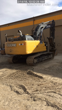 2015 John Deere 210GLC