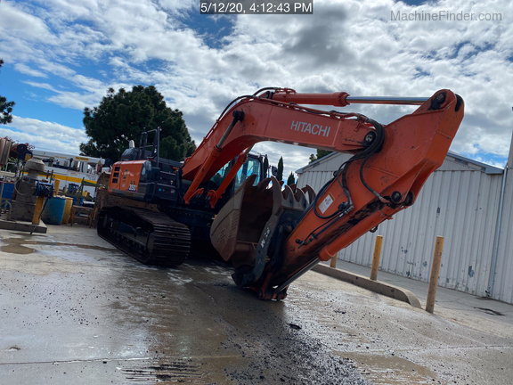 2017 Hitachi ZX3506