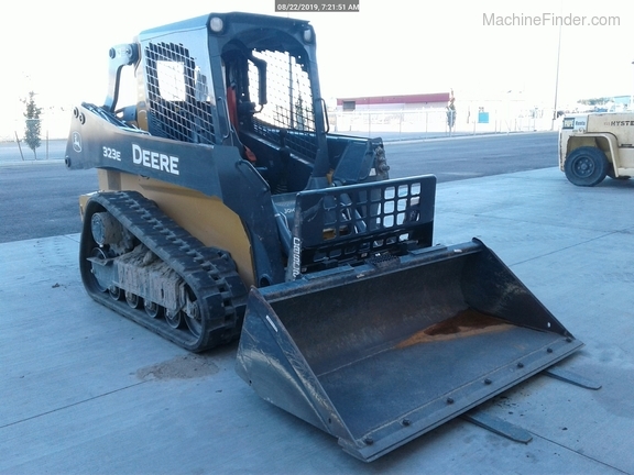 2018 John Deere 323E