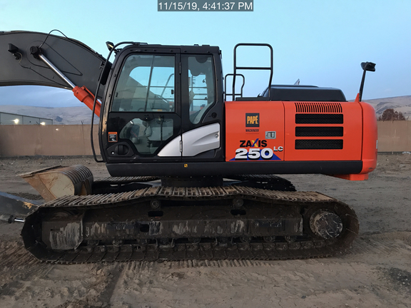 2017 Hitachi ZX2506