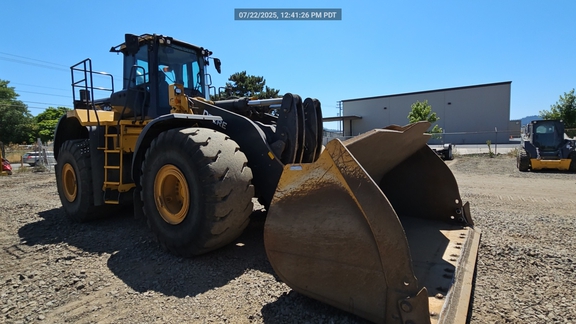 2020 John Deere 844L
