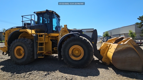 2020 John Deere 844L