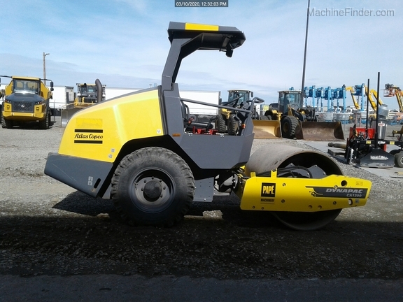 2017 Dynapac CA1300