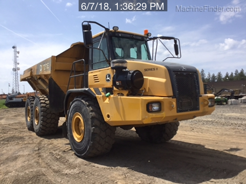 2012 John Deere 400DII