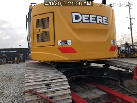 2018 John Deere 245G