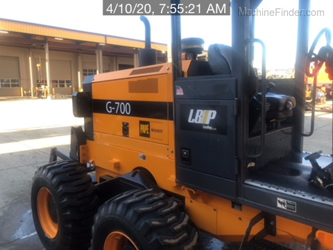 2016 Leeboy G700