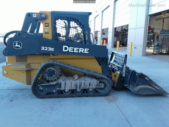 2018 John Deere 323E