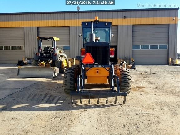 2018 Leeboy G700