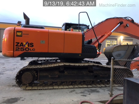 2014 Hitachi ZX250