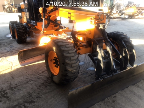 2016 Leeboy G700