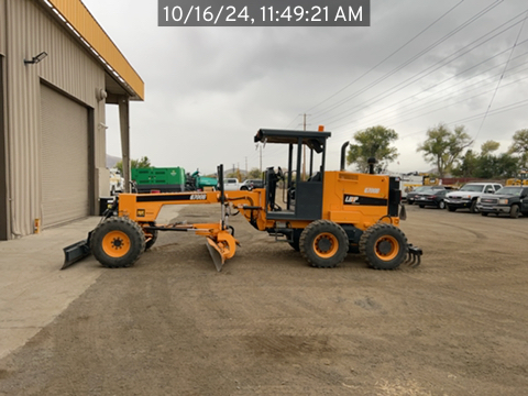 2021 Leeboy G700B