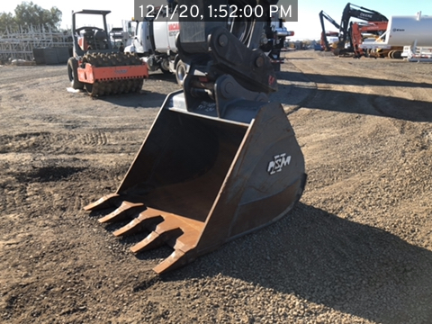 2019 John Deere 345GLC