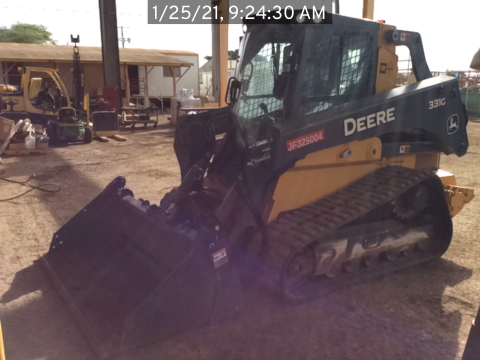 2018 John Deere 331G
