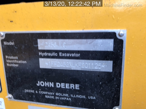 2019 John Deere 245G